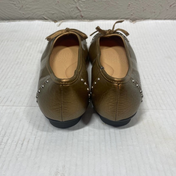 ComfortView Gold Faux Leather Snakeskin Print Studded Ballet Flats Womens Sz 8 - Picture 4 of 5